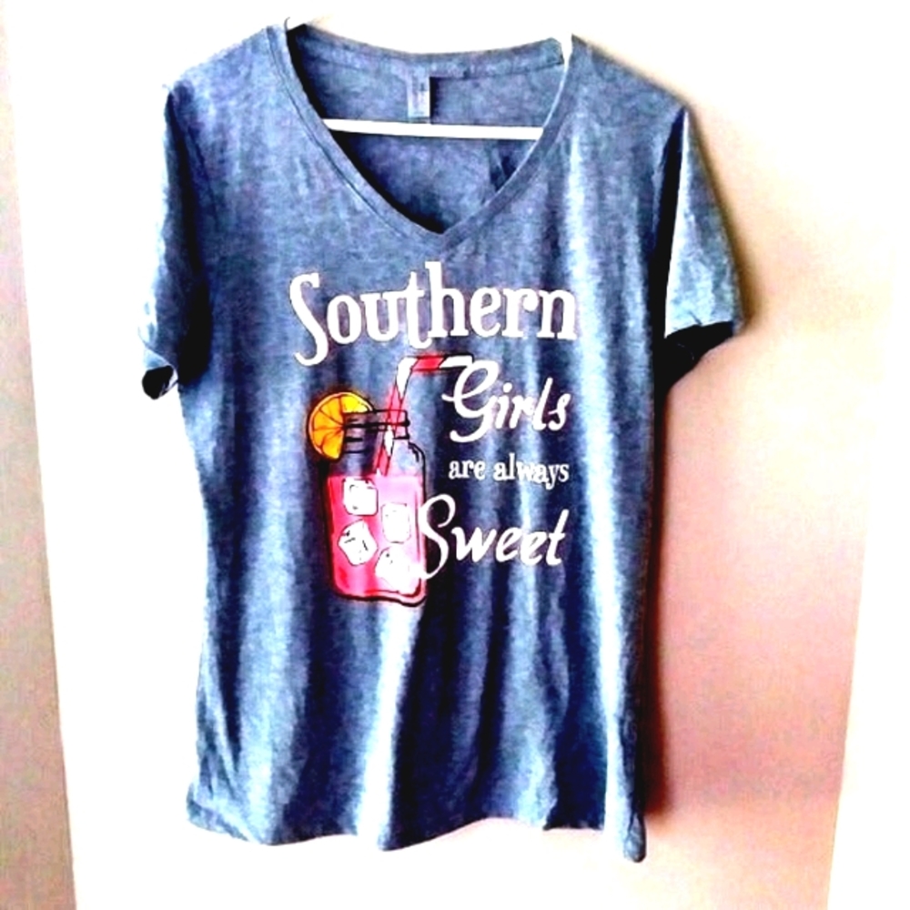 Jerzees ladies gray&pink shirt size large